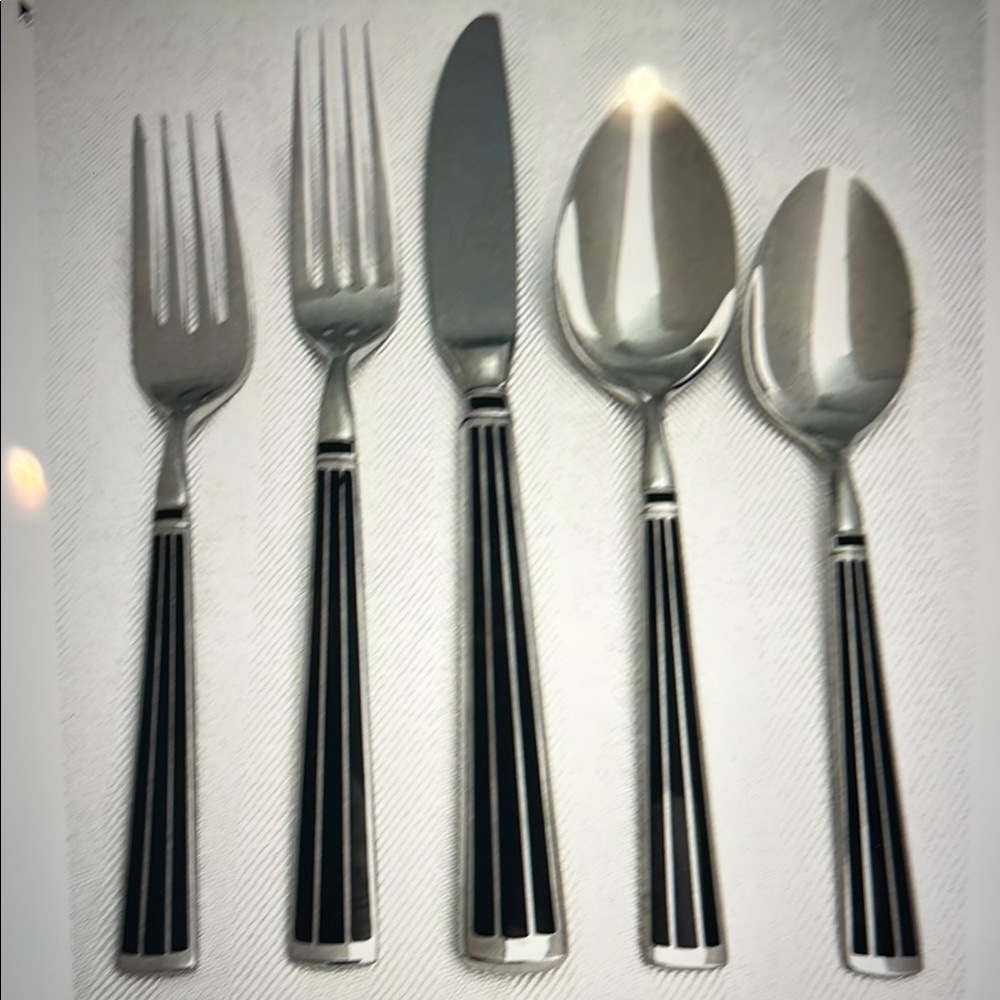 Kirk Stieff Cloisonné Embassy Blue Flatware. Pre- LOVED!!!!!